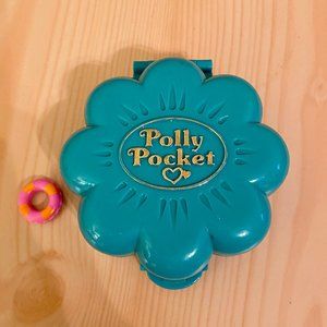 1990 Vintage Bluebird Polly Pocket Water Fun Park Compact ONLY
